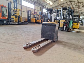 Pedestrian pallet truck Caterpillar NPP20N - 1