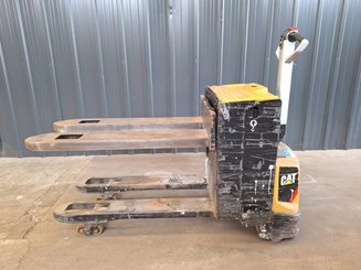 Pedestrian pallet truck Caterpillar NPP20N2E - 1