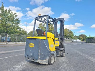 Articulated forklift Aisle Master 20SE - 3