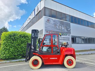 Four wheel front forklift Hangcha XF70G