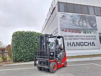 Four wheel front forklift Hangcha XF18G-2