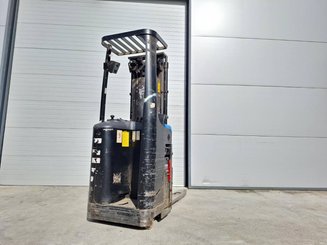 Stand-on pallet stacker Caterpillar NSR16NI - 3