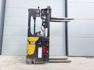 Stand-on pallet stacker Caterpillar NSR20N - 10