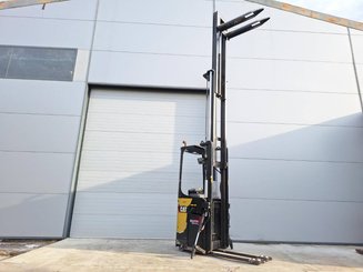 Stand-on pallet stacker Caterpillar NSR20N - 12