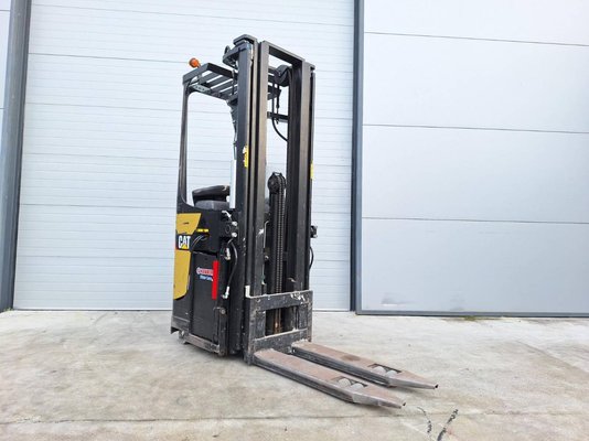 Stand-on pallet stacker Caterpillar NSR20N - 1