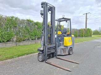 Articulated forklift Aisle Master 20SE - 8