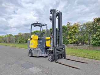 Articulated forklift Aisle Master 20SE - 1