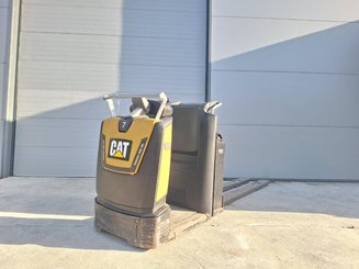 Low-level order picker Caterpillar N020NE