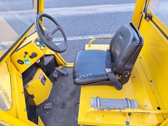 Tow tractor Charlatte TE206