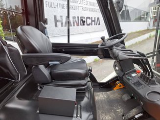 Four wheel front forklift Hangcha XE30i (CPD30-XEY2-SI)