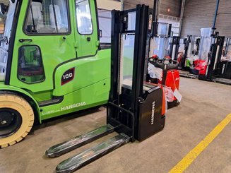 Pedestrian pallet stacker Hangcha CDD16-AC2 - 1