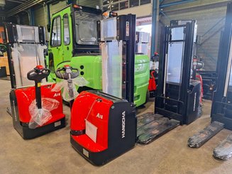 Pedestrian pallet stacker Hangcha CDD16-AC2
