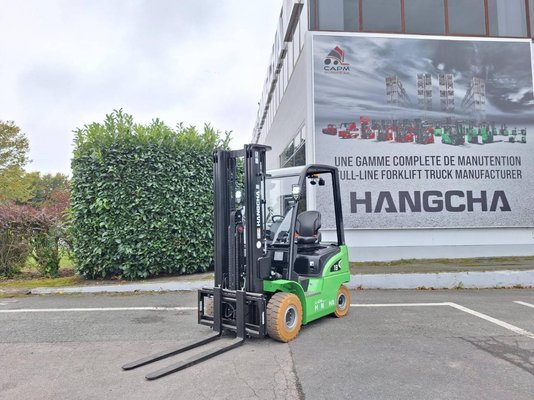 Four wheel front forklift Hangcha XC18i - 1