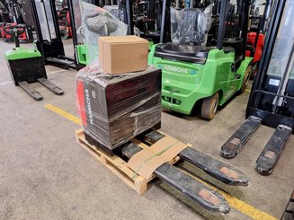 Stand-on pallet truck Hangcha CBD30-AC2S