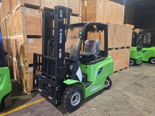 Four wheel front forklift Hangcha AE25-I - 1