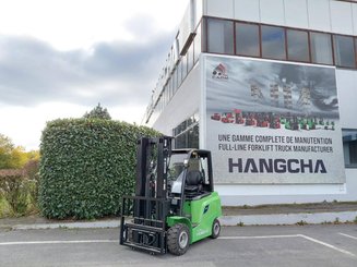 Four wheel front forklift Hangcha AE25-I