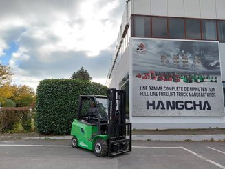 Four wheel front forklift Hangcha AE25-I
