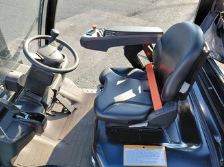 Four wheel front forklift Hangcha XC25i - 6