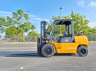 Four wheel front forklift Hangcha R50G - 2