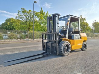 Four wheel front forklift Hangcha R50G - 1
