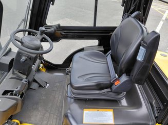 Four wheel front forklift Hangcha XE30i (CPD30-XEY2-SI)