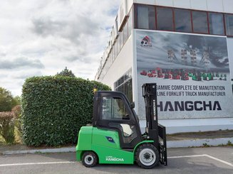 Four wheel front forklift Hangcha AE30-I