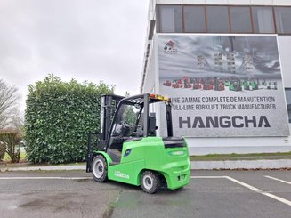 Four wheel front forklift Hangcha AE30-I - 3