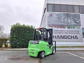 Four wheel front forklift Hangcha AE30-I - 4