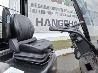 Four wheel front forklift Hangcha XC18i - 12