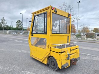 Tow tractor Charlatte TE206