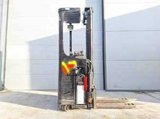 Stand-on pallet stacker Caterpillar NSR16N - 2