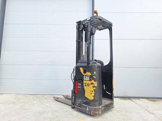 Stand-on pallet stacker Caterpillar NSR16N