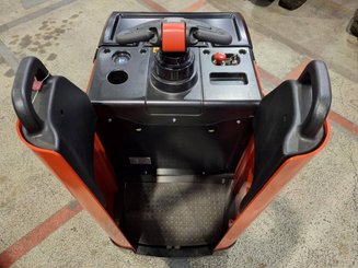 Stand-on pallet truck Hangcha CBD20-AC2S-SU - 12
