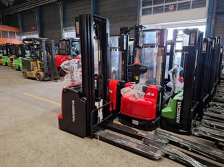Pedestrian pallet stacker Hangcha CDD16-AC2
