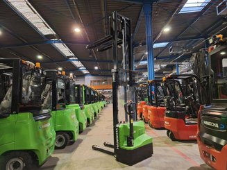 Pedestrian pallet stacker Hangcha CDD12-A2MC2-ISZ