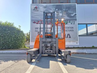 Multidirectional sideloader Hubtex DQ45D