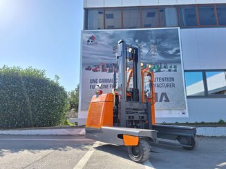 Multidirectional sideloader Hubtex DQ45D