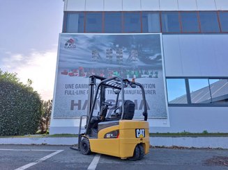 Three wheel front forklift Caterpillar EP16NT - 3