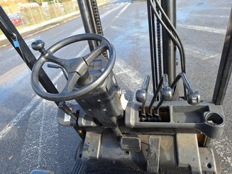 Three wheel front forklift Caterpillar EP20NT