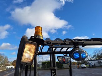 Three wheel front forklift Caterpillar EP20NT