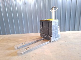 Pedestrian pallet truck Caterpillar NPP20N2E