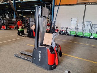Stacker truck with folding platform Hangcha CDD14-AC2S-L 