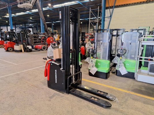 Stacker truck with folding platform Hangcha  CDD16-AC2S-L  - 1