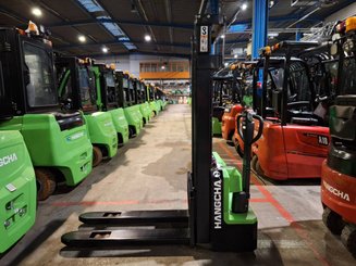 Pedestrian pallet stacker Hangcha CDD15-A2MC2-ISZ
