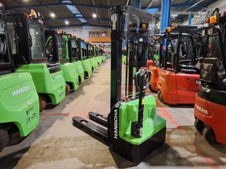 Pedestrian pallet stacker Hangcha CDD15-A2MC2-ISZ