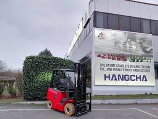 Four wheel front forklift Hangcha AE18 - 2