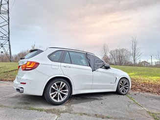 Car BMW X5