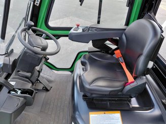 Four wheel front forklift Hangcha XC25i - 8