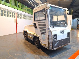 Tow tractor Charlatte T135