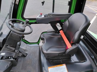 Four wheel front forklift Hangcha XC30i - 6